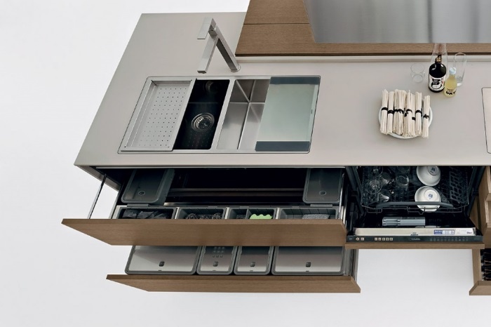Tailored Modern Kitchen